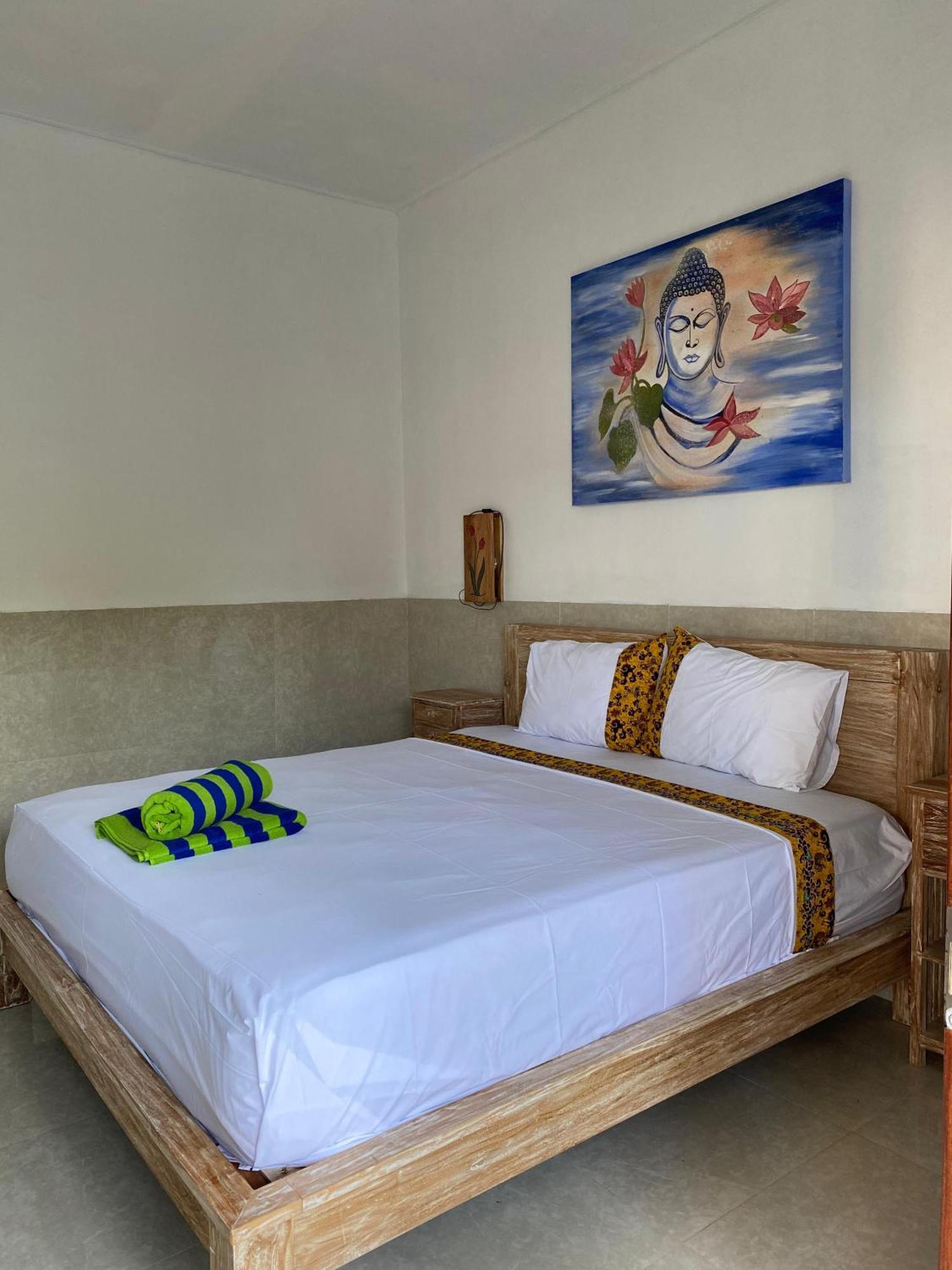 Coconut Beach Bungalows & Warung 2 Amed Exterior foto